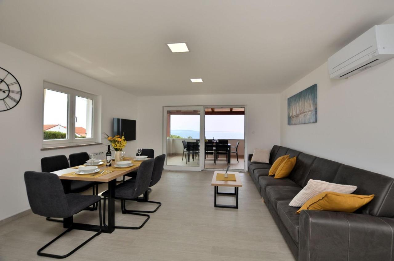 Apartments Villa Sofia Martinscica  Bagian luar foto